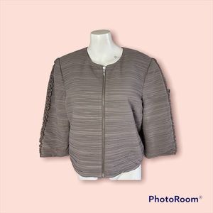SoCa St. John Jacket size large beige zippered ruched ruffles